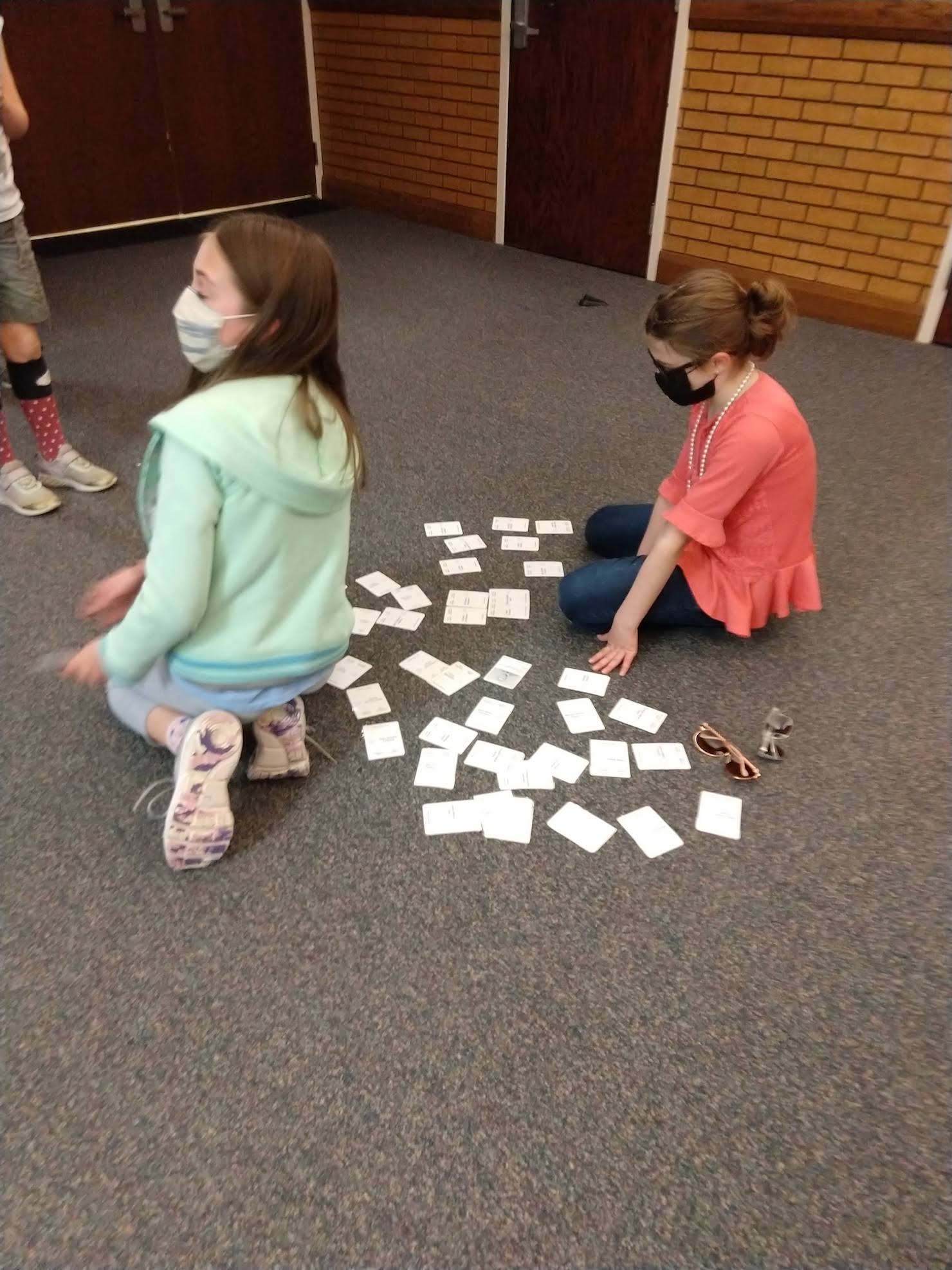 girls lay out the relationship side of the cards in the shape of a tree.